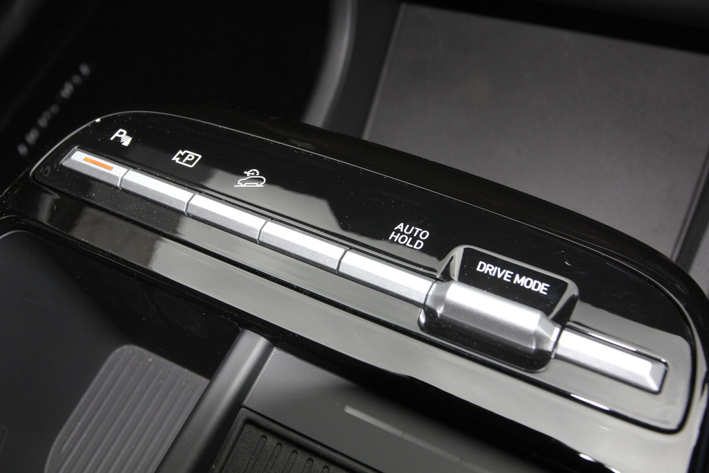 Hyundai Tucson 1.6T Plug-in Hybrid Ultimate 2026 Black #24