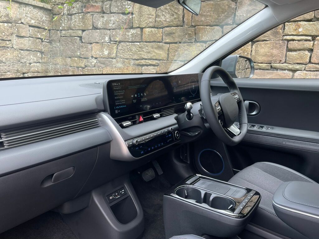 Hyundai Ioniq 5 125Kw Premium 63 Kwh  #2