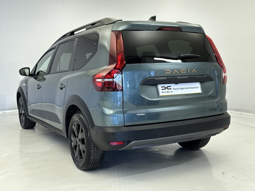Dacia Jogger 1.6 Hev Extreme Green #5