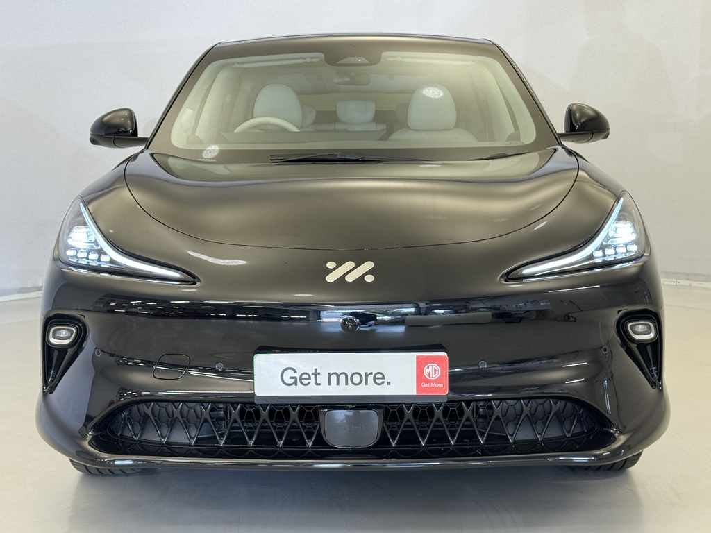 MG IM6 300Kw Long Range 100Kwh DN26VEO Black #5