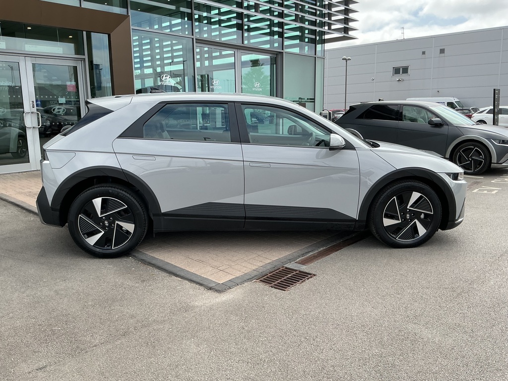Hyundai Ioniq 5 168Kw Premium 84 Kwh DC26YZO  #3