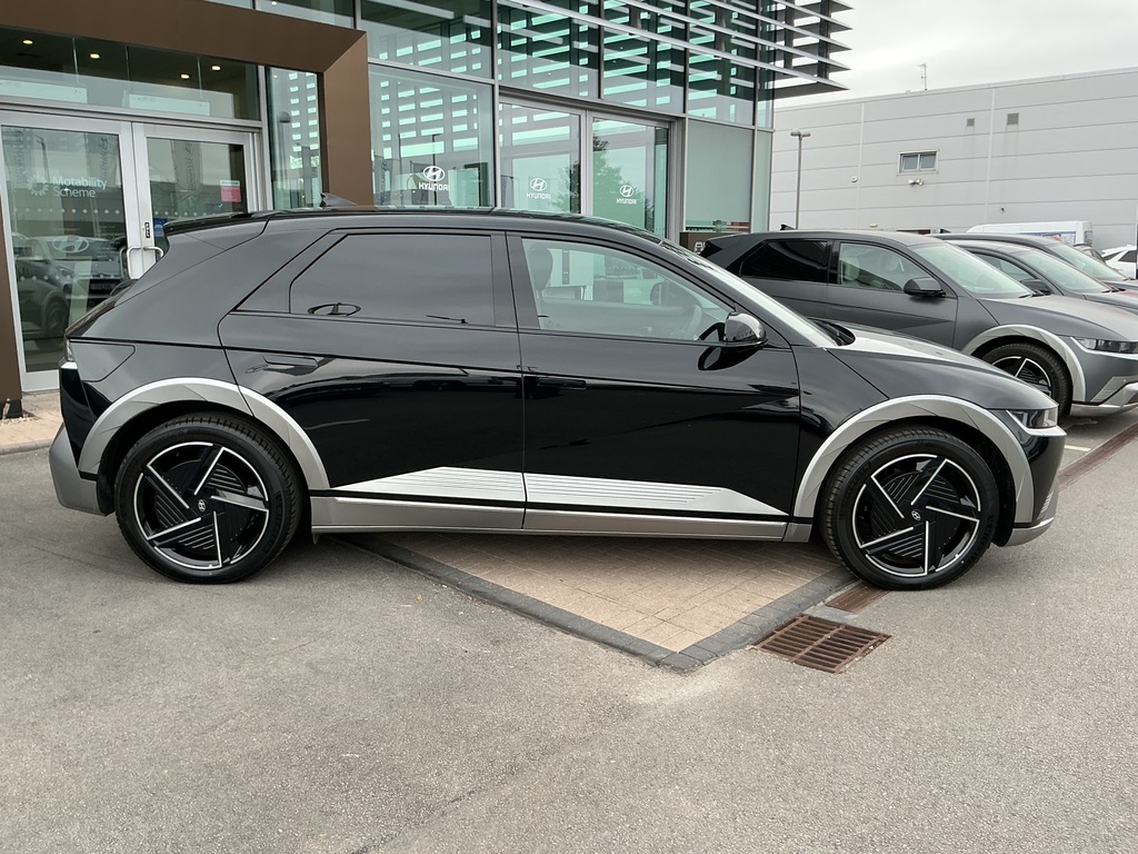 Hyundai Ioniq 5 239Kw Ultimate 84 Kwh Awd DH26HPJ #3