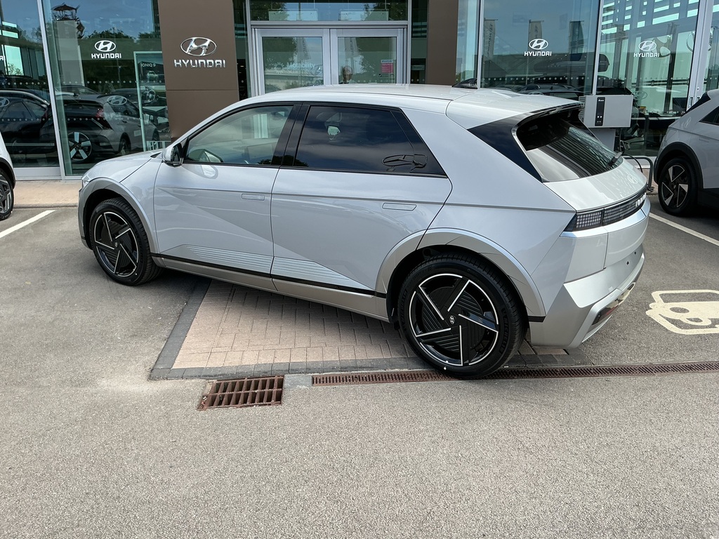 Hyundai Ioniq 5 239Kw Ultimate 84 Kwh Awd DH26HRM #4