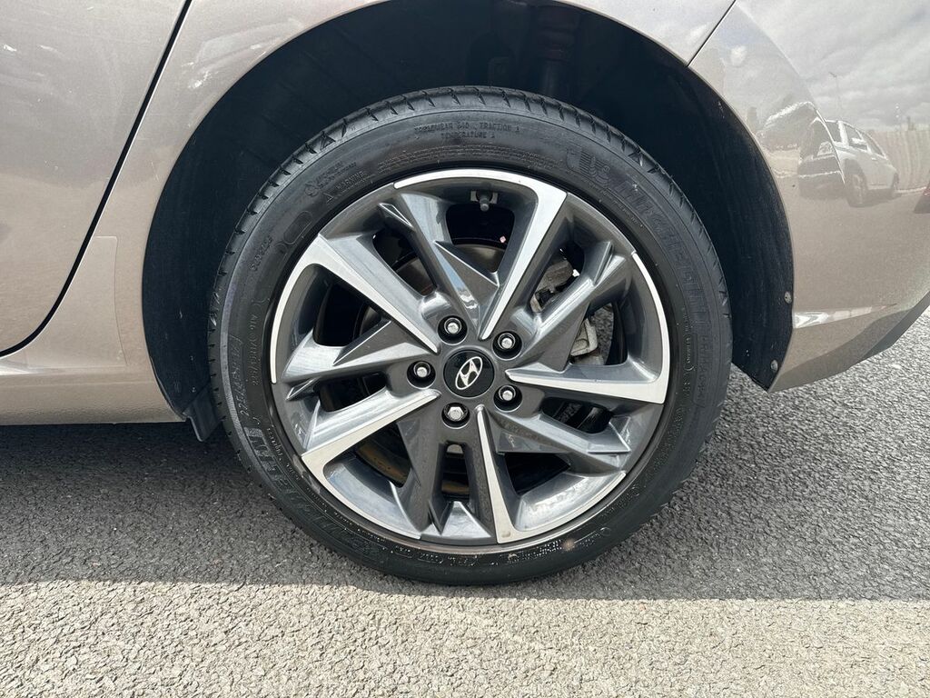 Hyundai I30 1.0T Gdi Premium Dct Brown #4