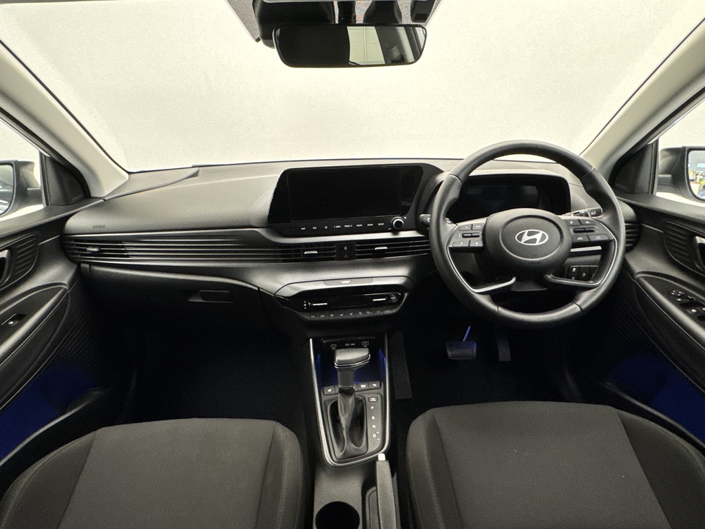 Hyundai I20 1.0T Gdi Premium Dct EA25YHX White #2