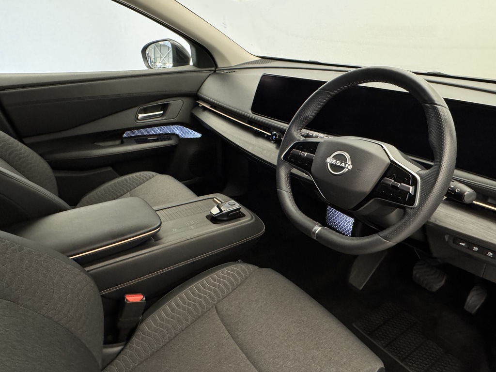Nissan Ariya 87Kwh Evolve Suv 22Kw Charger 2 Grey #32
