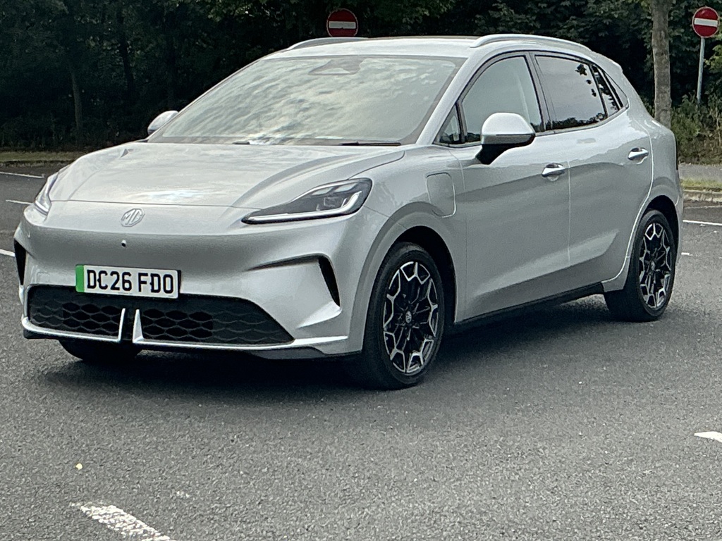 MG MG4 118Kw Premium Long Range 54Kwh DC26FDO Silver #4