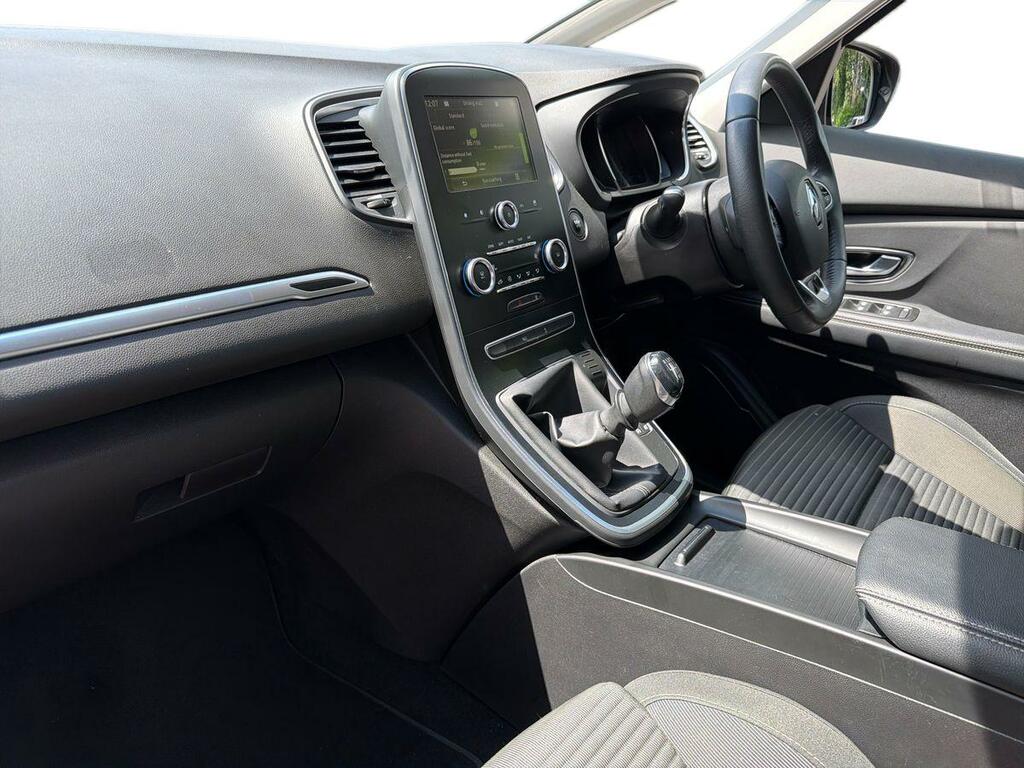 Renault Scenic 1.3 Tce 140 Iconic Black #3