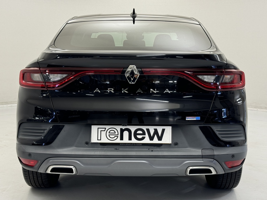 Renault Arkana 1.6 E-tech Hybrid 145 R.s. Line Black #4