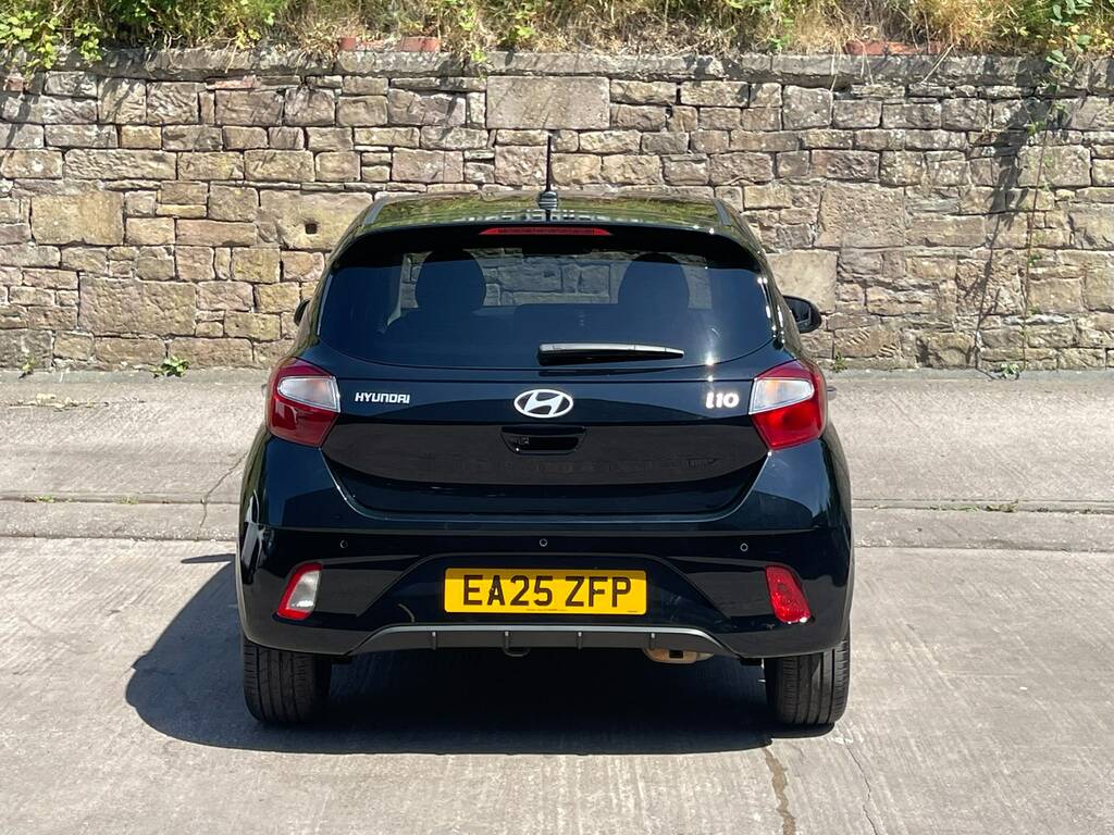 Hyundai I10 1.0 63 Premium Nav EA25ZFP Black #6