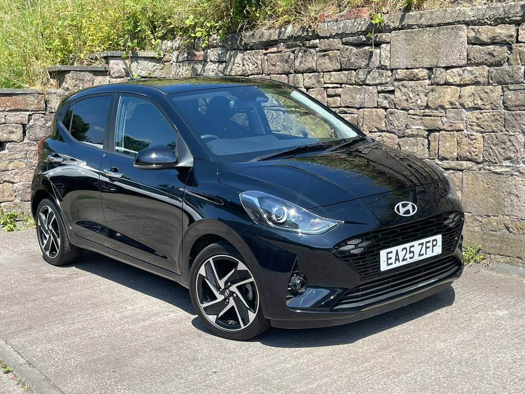 Hyundai I10 1.0 63 Premium Nav Black