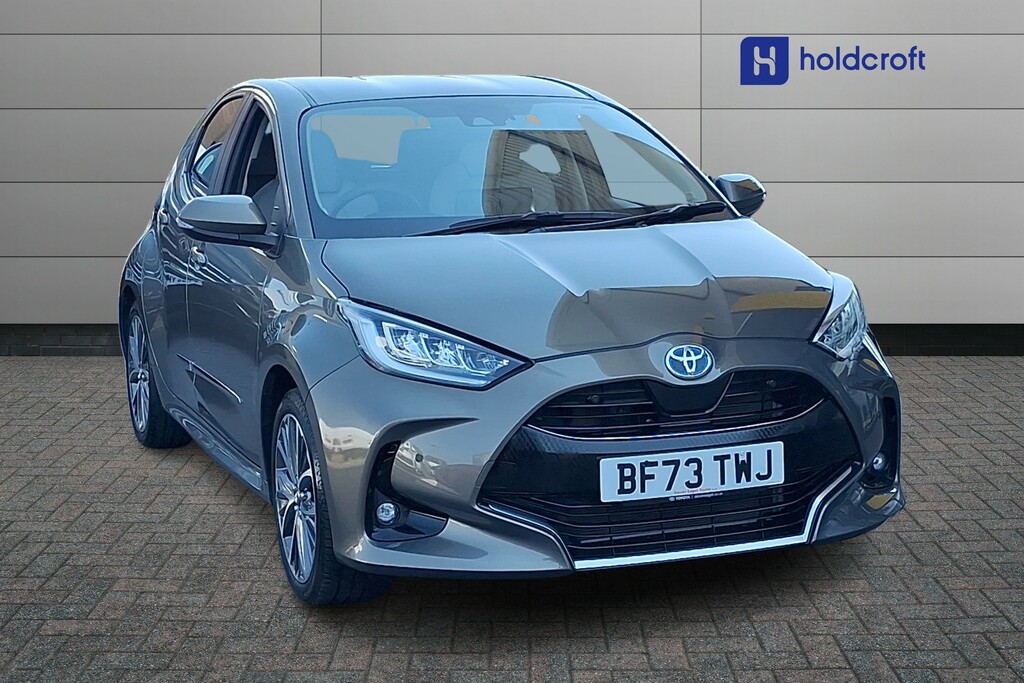 Toyota Yaris 1.5 Hybrid Excel Cvt Brown