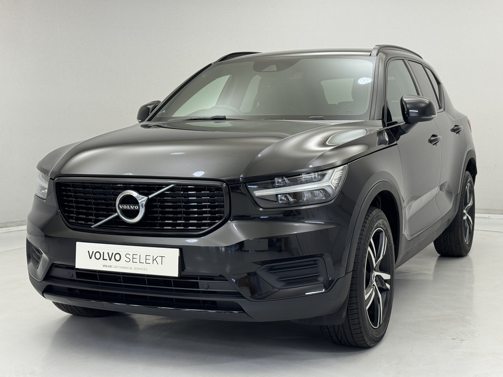Volvo XC40 2.0 B4p R Design NK21MYL Black #3