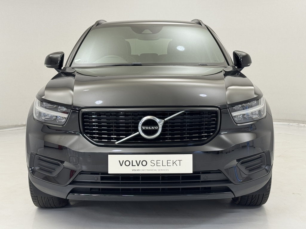 Volvo XC40 2.0 B4p R Design NK21MYL Black #2