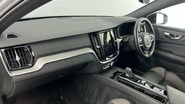 Volvo V60 2.0 B3p R Design 7 Speed Silver #5