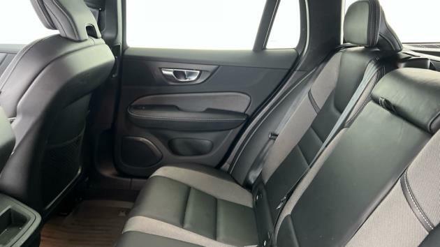Volvo V60 2.0 B3p R Design 7 Speed Silver #4