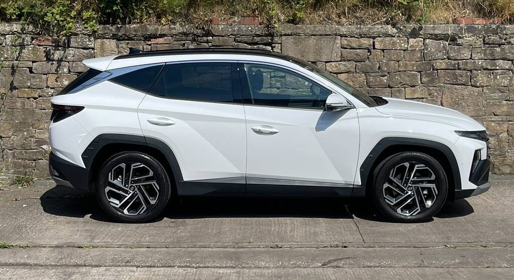 Hyundai Tucson 1.6T Hybrid Ultimate DX74ZXO White #4