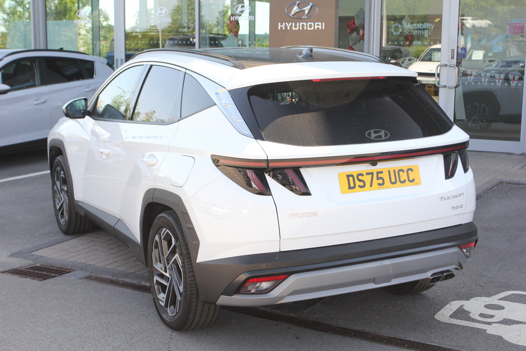Hyundai Tucson 1.6T 239 Hybrid Ultimate DS75UCC White #3