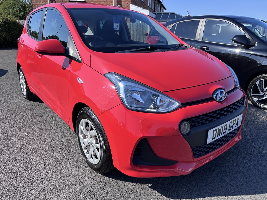 Hyundai I10 1.0 Se DW19GPX Red #3