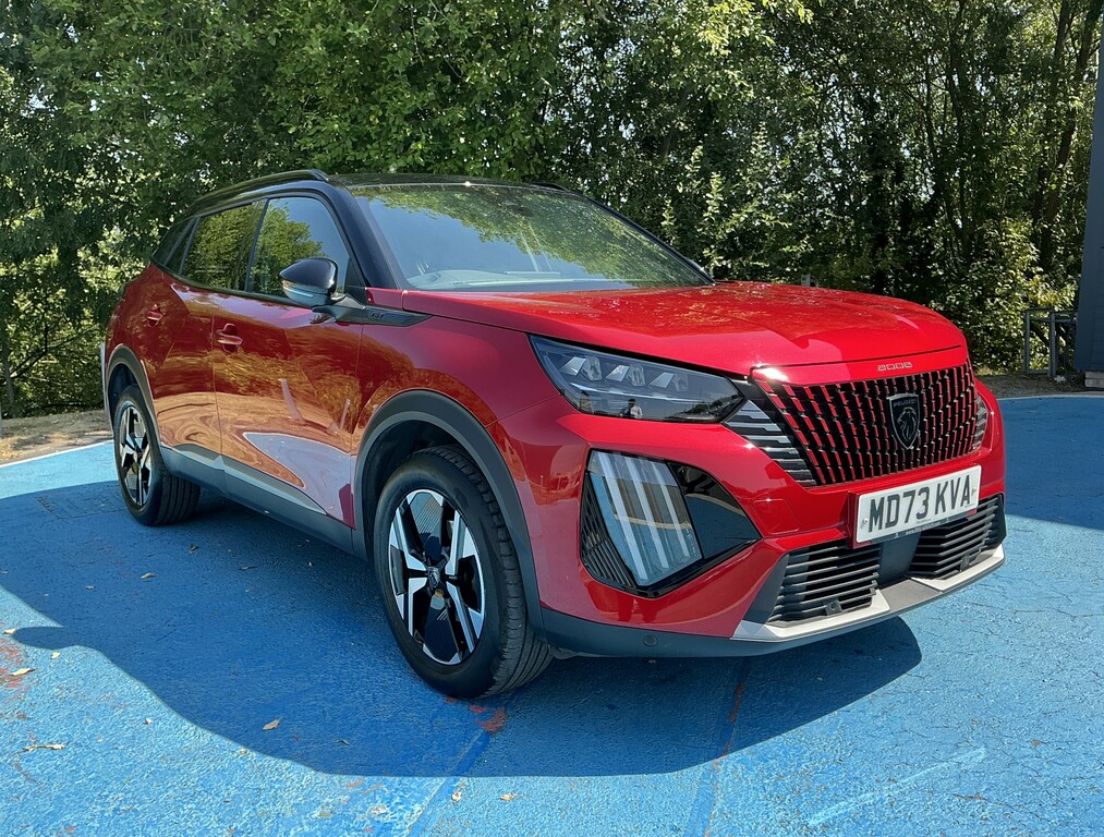 Peugeot 2008 1.2 Puretech 130 Gt Eat8 Red