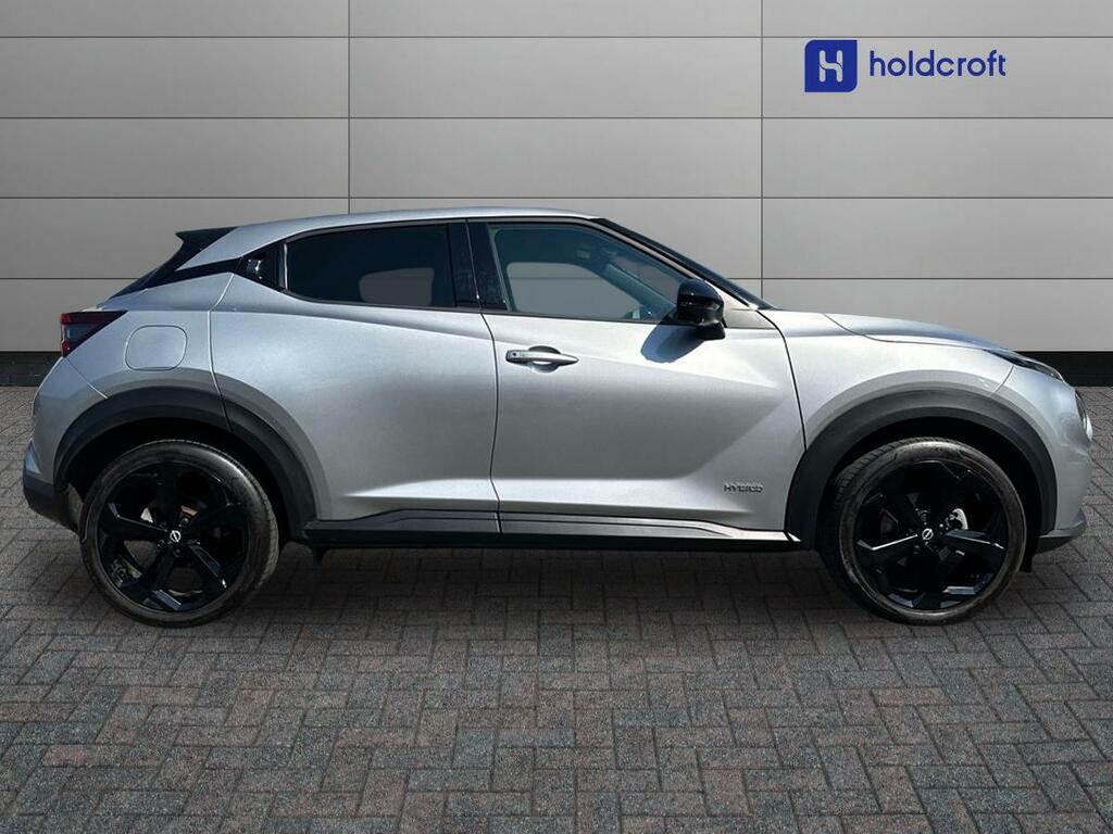 Nissan Juke 1.6 Hybrid Tekna Silver #2