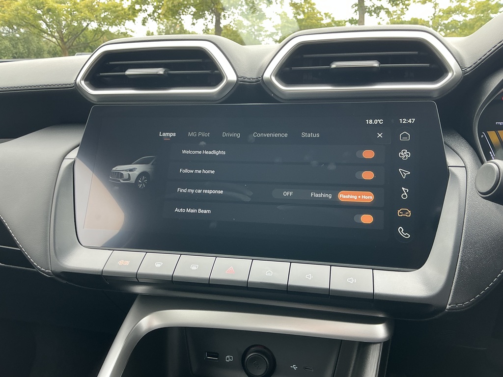 MG ZS 1.5 Hybrid Trophy Suv Hybrid Euro #30