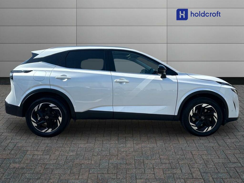 Nissan Qashqai 1.5 E-power N-connecta White #2