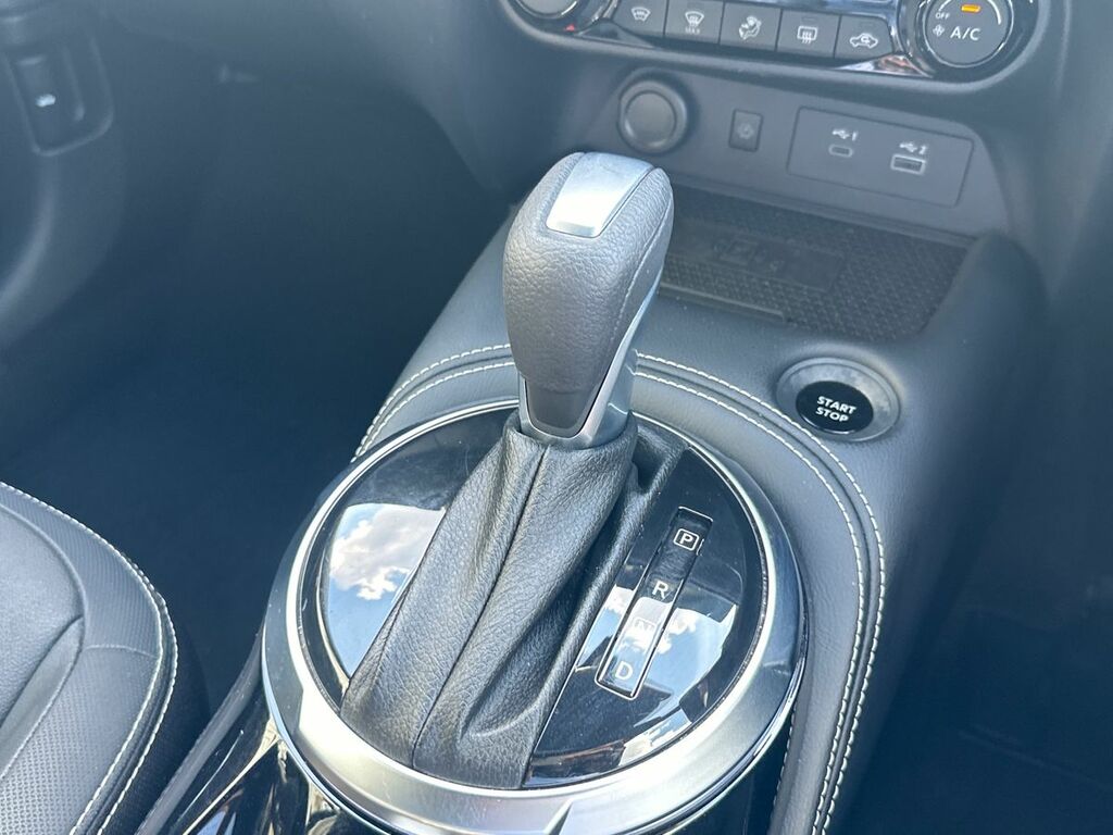 Nissan Juke 1.6 N-connecta Suv Hybrid Euro 6  #24