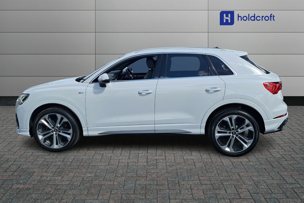 Audi Q3 35 Tfsi S Line White #6