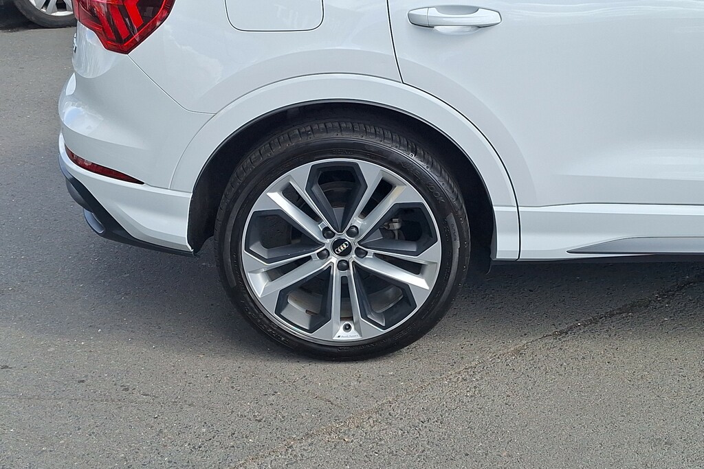 Audi Q3 35 Tfsi S Line White #4