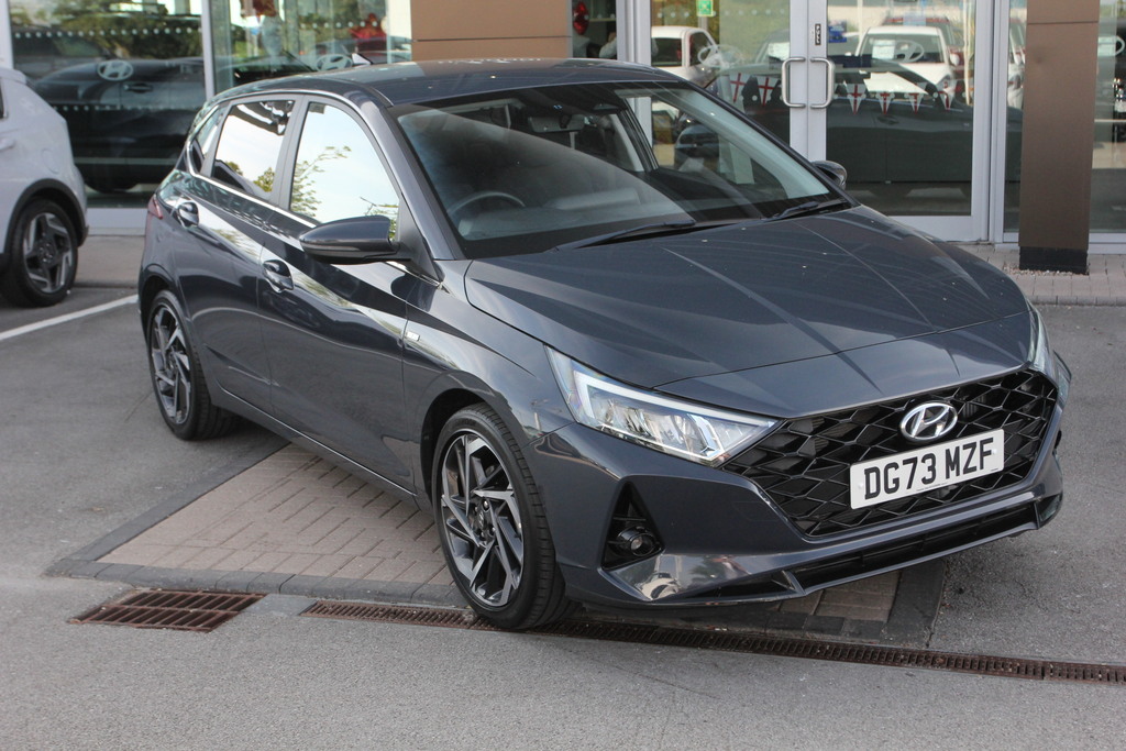 Hyundai I20 1.0T Gdi 48V Mhd Premium Dct Grey
