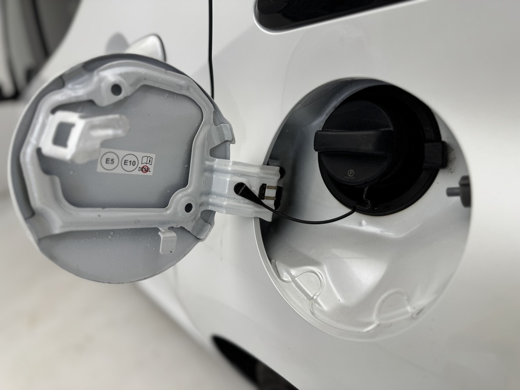 Mazda 2 Petrol #24