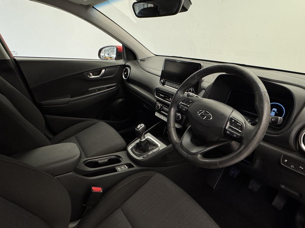 Hyundai Kona Premium Grey #26