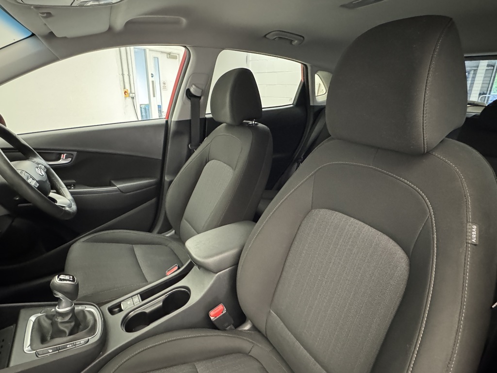 Hyundai Kona Premium Grey #31