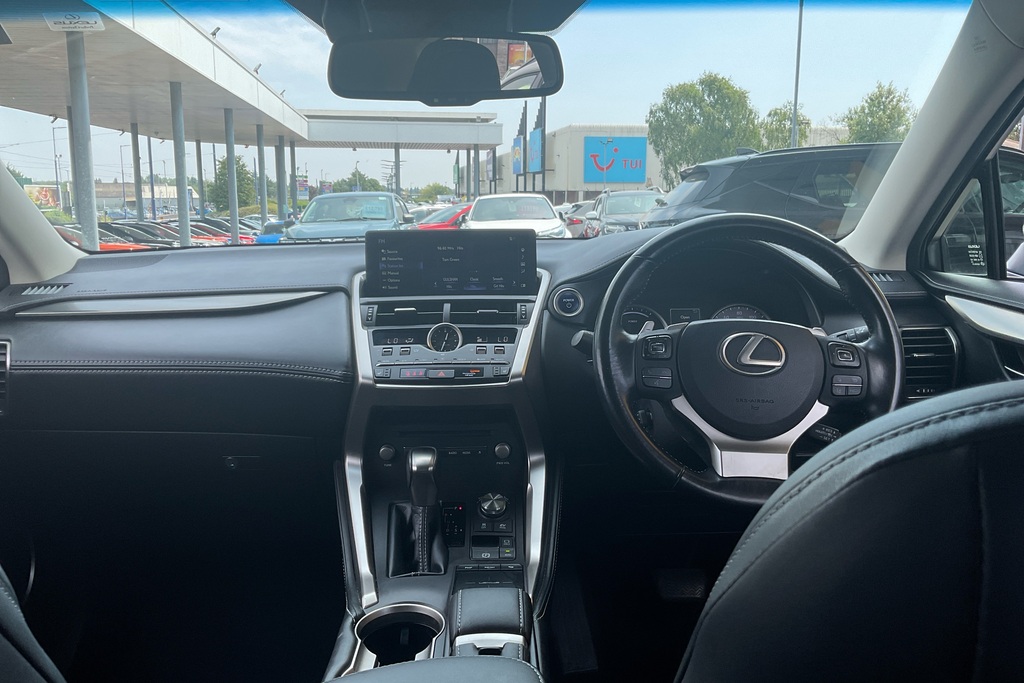 Lexus NX 300H 2.5 Luxury Cvt Premium Nav Silver #3