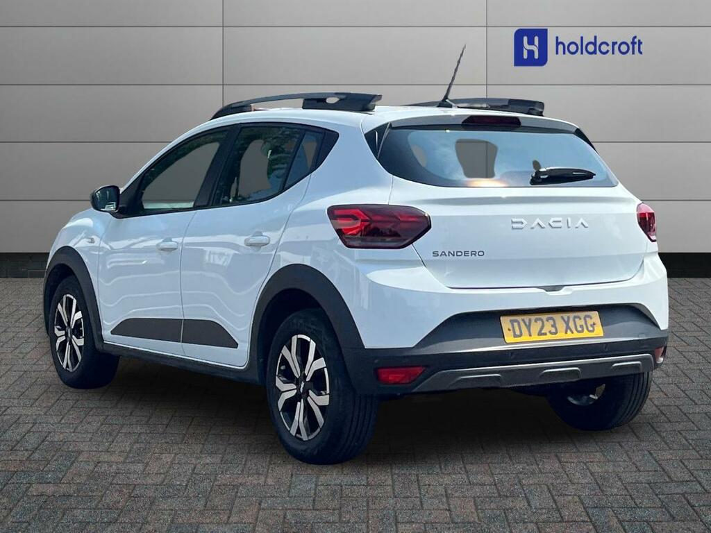 Dacia Sandero Stepway 1.0 Tce Essential DY23XGG White #2