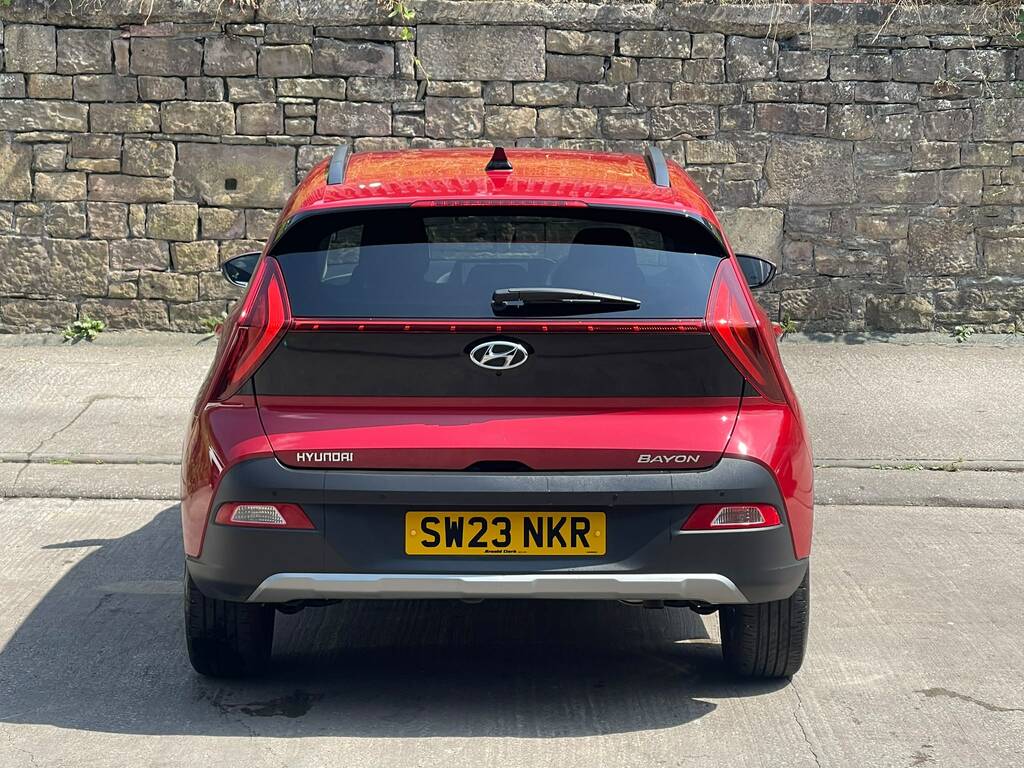Hyundai Bayon 1.0 Tgdi 48V Mhev Premium Dct Red #6