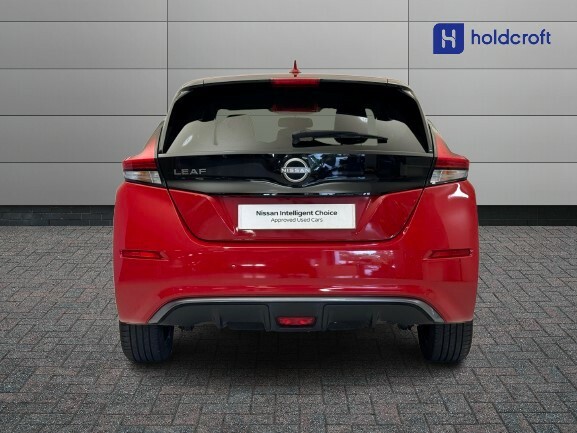 Nissan Leaf 160Kw E N-connecta 59Kwh Red #6