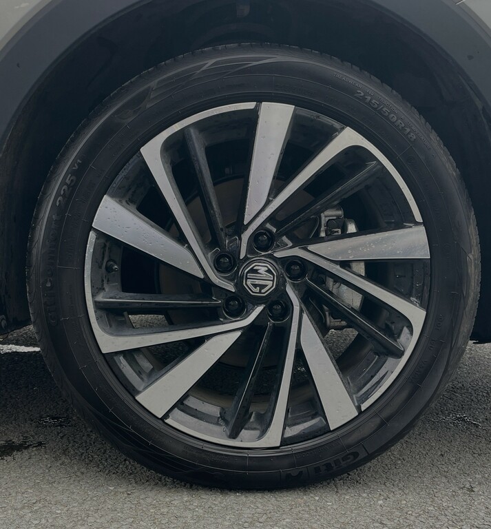 MG ZS 1.5 Hybrid Trophy #3