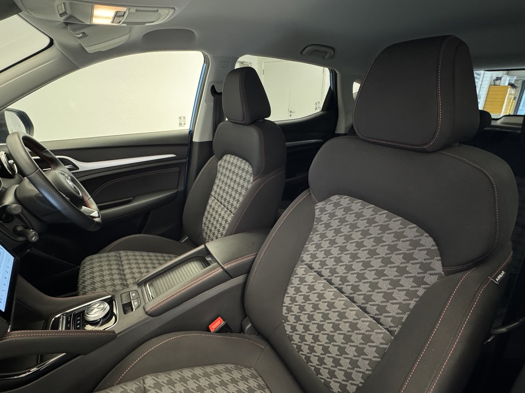 MG ZS Zs Excite Vti-tech Silver #10