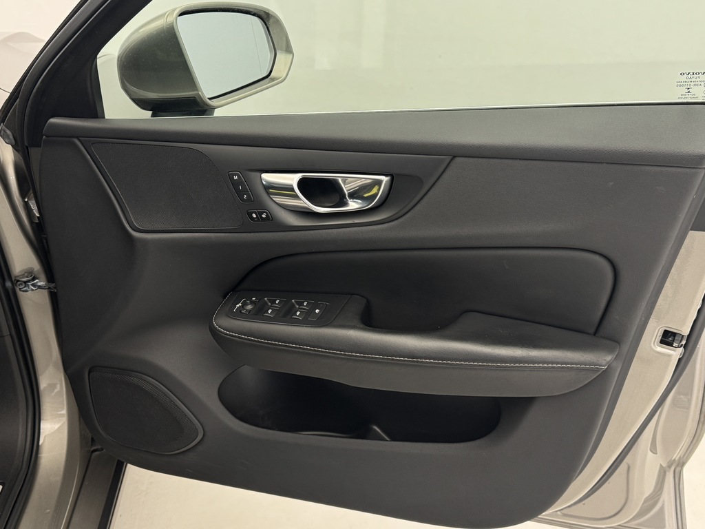Volvo V60 D4 R-design Plus Grey #17