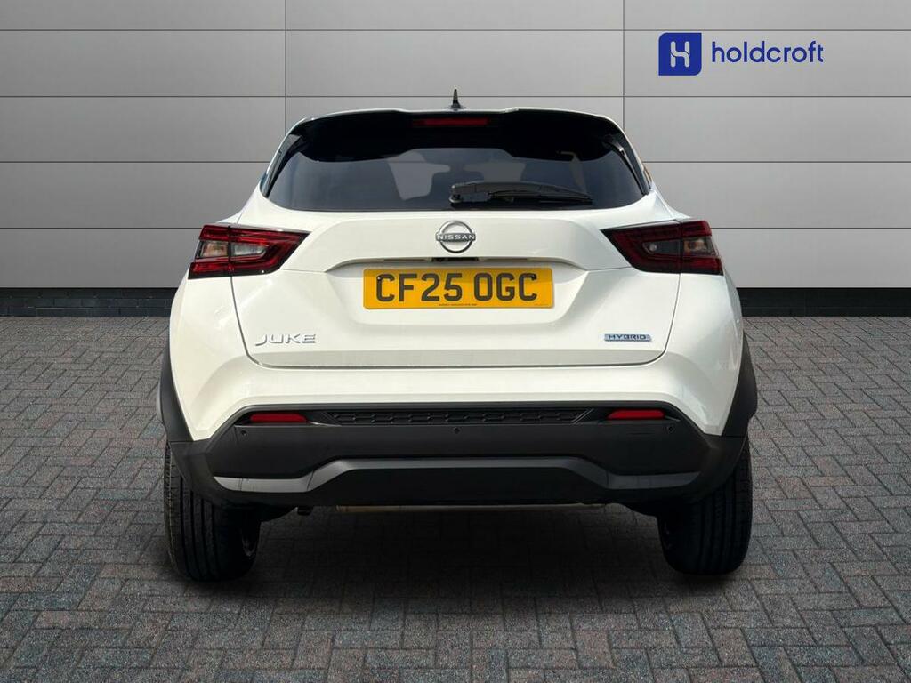 Nissan Juke 1.6 Hybrid N-connecta White #4