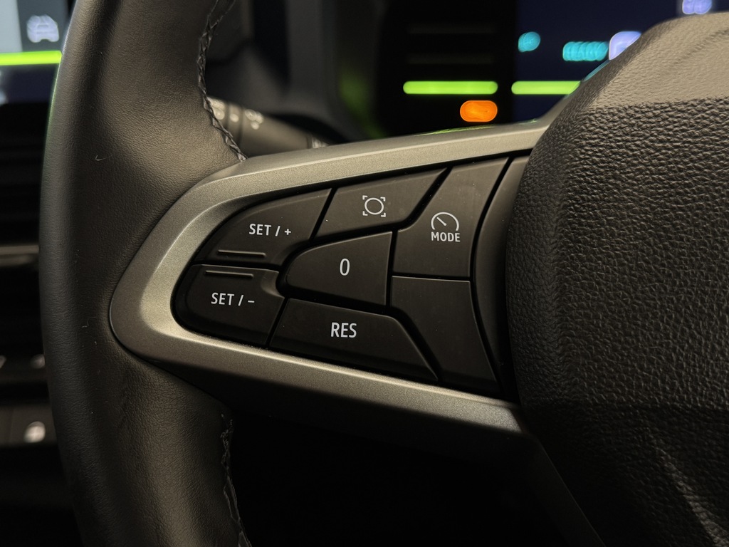 Dacia Duster 1.6 Hybrid 140 Extreme Green #21
