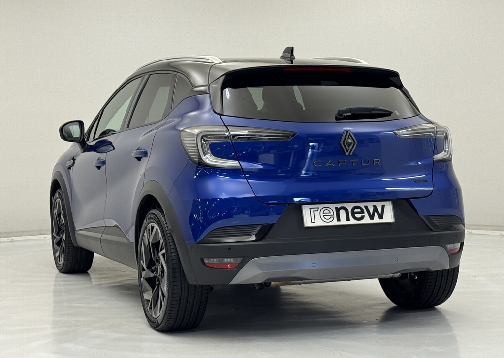 Renault Captur 1.6 E-tech Full Hybrid 145 Esprit Alpine Red #7