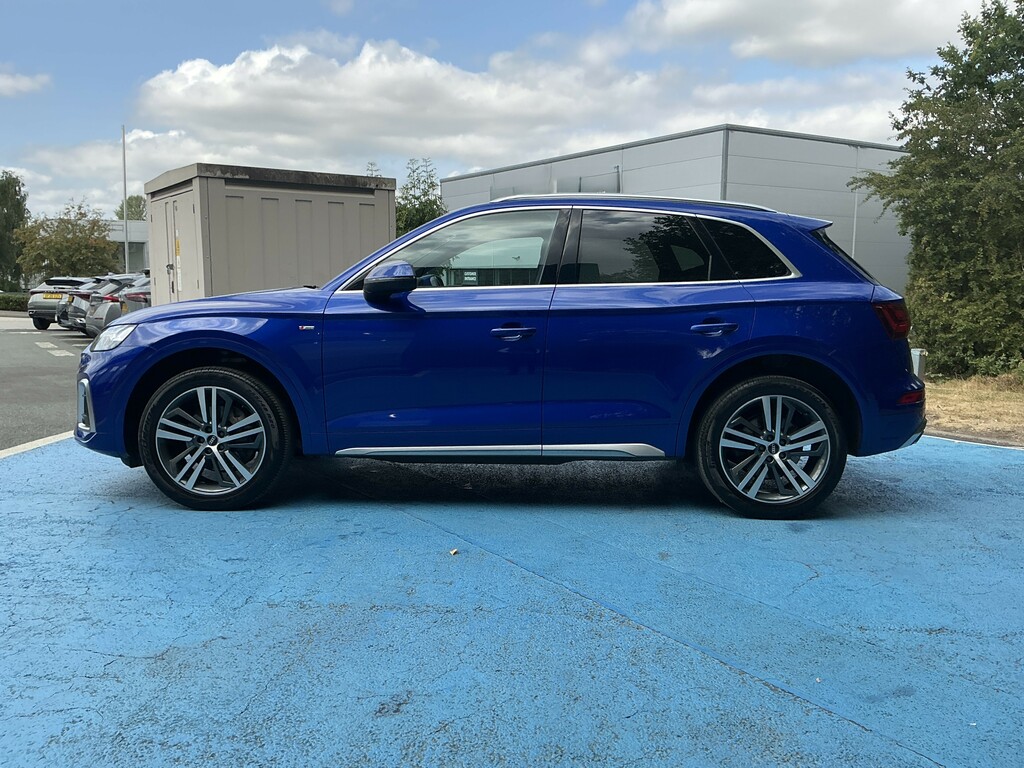 Audi Q5 40 Tdi Quattro S Line S Tronic MV23ZTK Blue #5