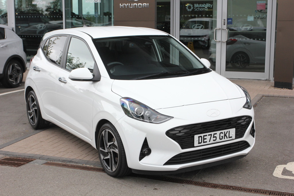 Hyundai I10 1.2 79 Premium Nav DE75GKL White