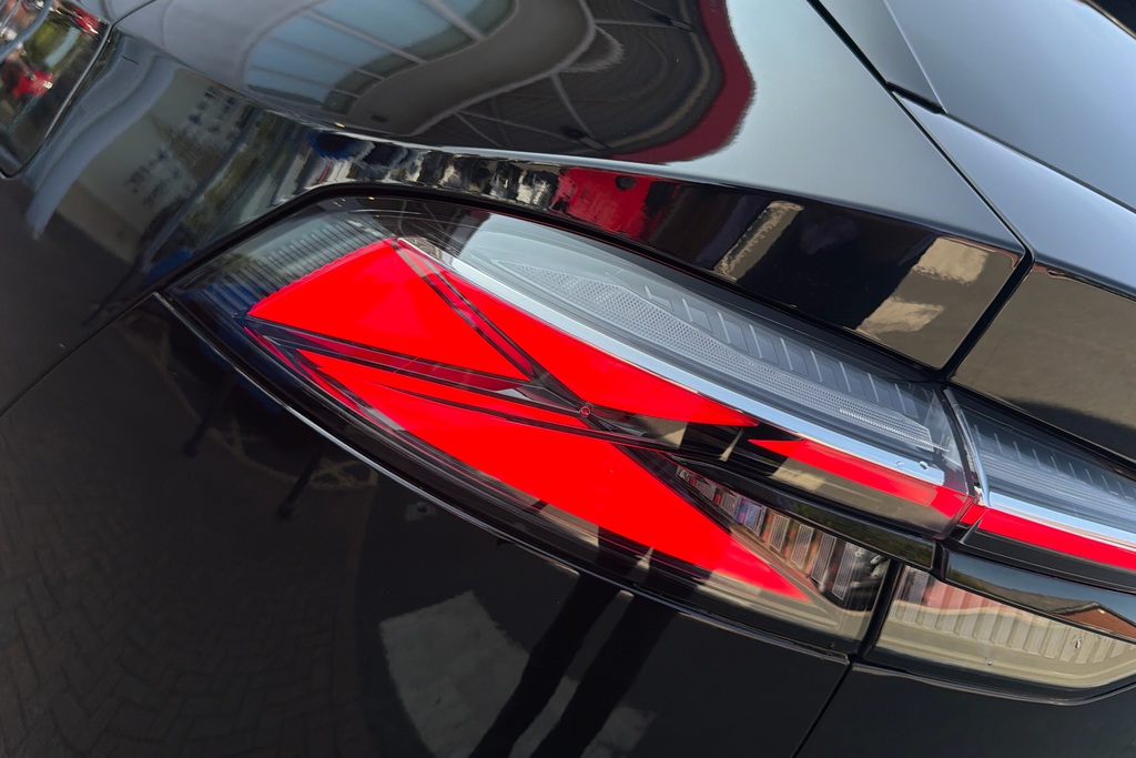 MG HS 1.5 T-gdi Hybrid Trophy Black #36