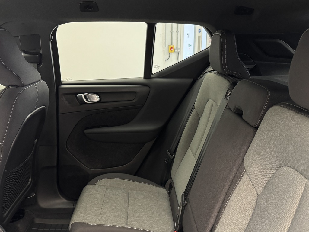 Volvo XC40 Xc40 B3 Mhev White #13