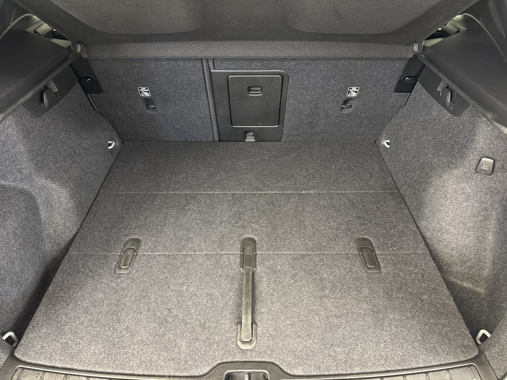 Volvo XC40 Xc40 B3 Mhev White #26