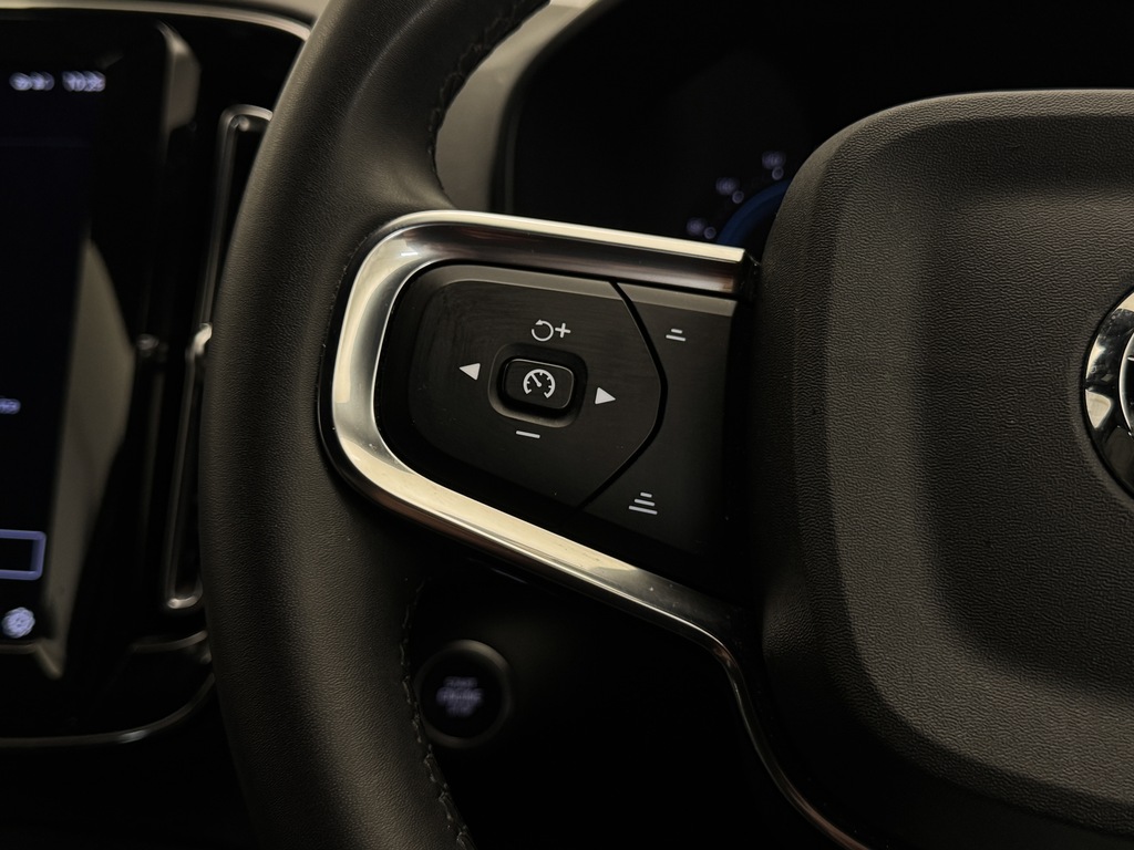 Volvo XC40 Xc40 B3 Mhev White #19